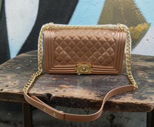 Load image into Gallery viewer, Gold Cross Body Style Bag
