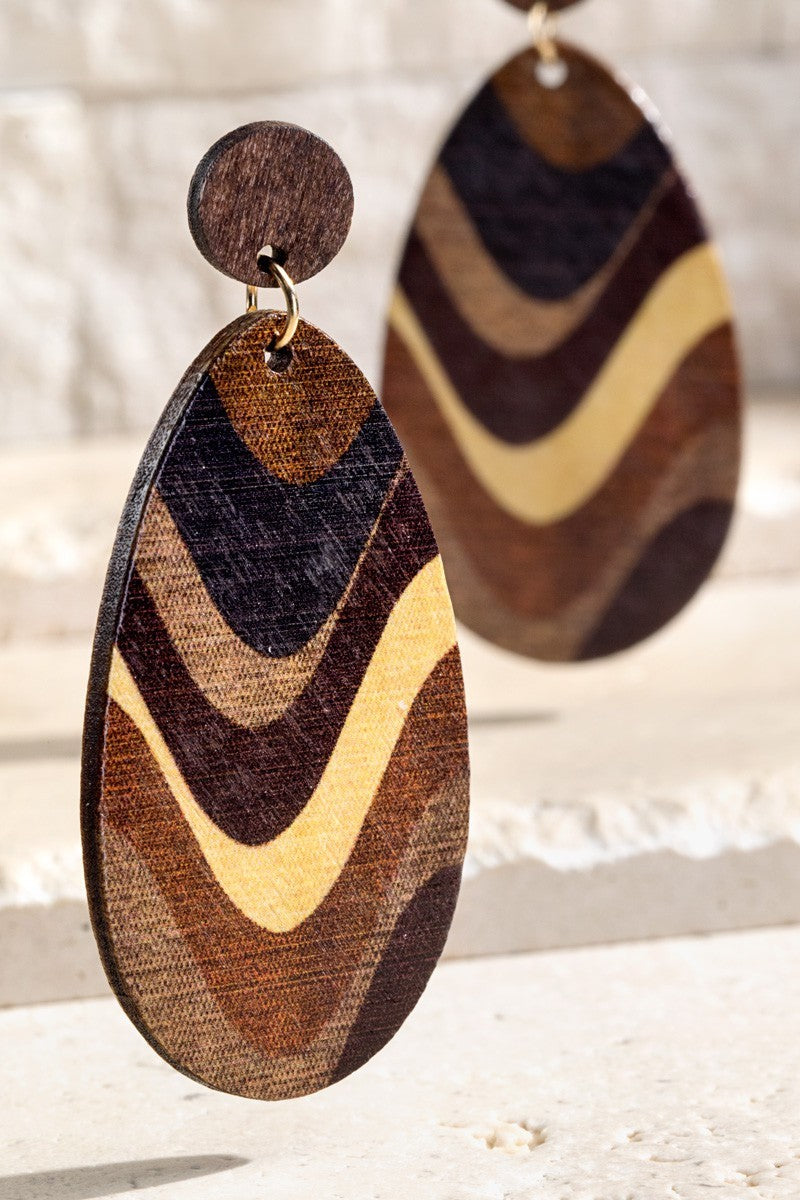 Mocha Love Me Earrings.